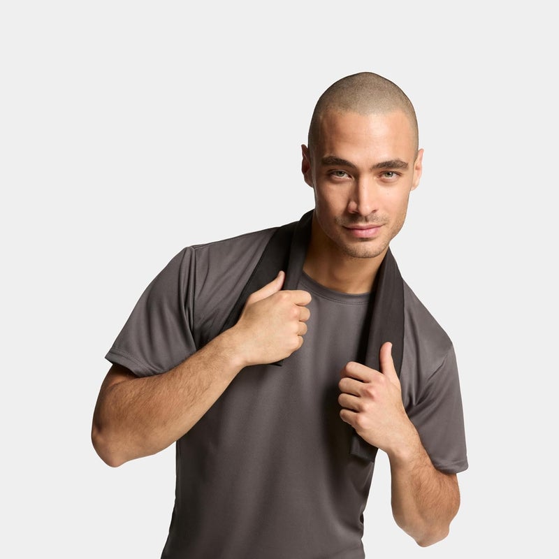 Mission On-The-Go Cooling Towel - Soft, Lightweight Fabric - Cools Up to 2 Hours - UPF 50 Sun Protection - Machine Washable (Black) - Image 4